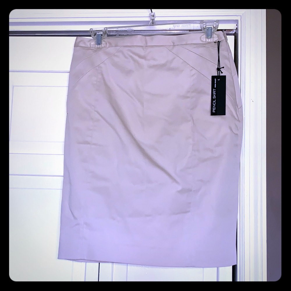Women’s Express Pencil Skirt size 4 - new